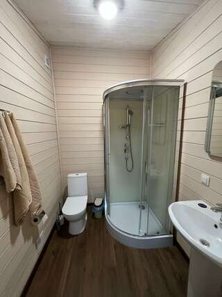 Гостиница Максимум Воронеж Двухместный номер с 1 кроватью и балконом-3